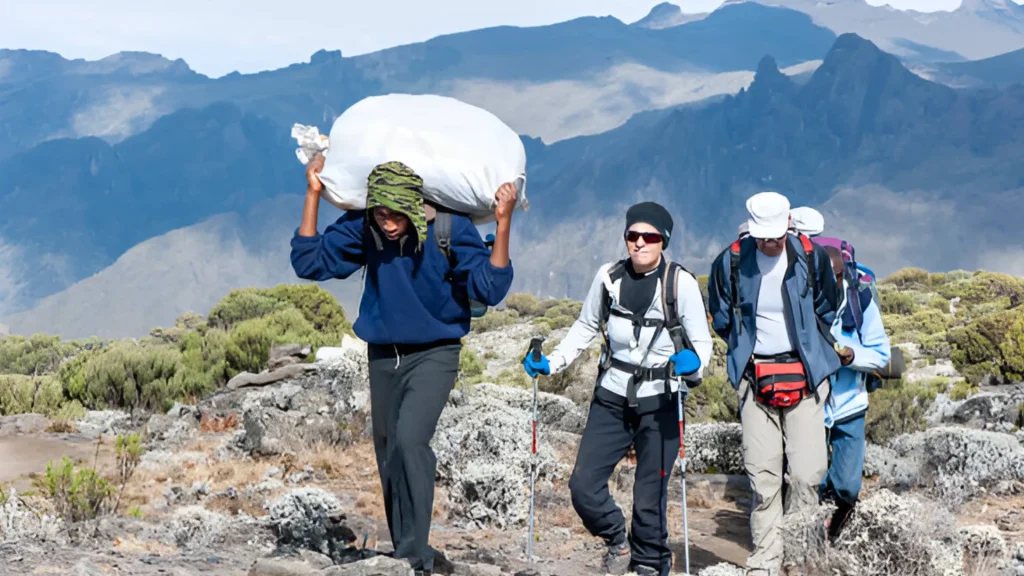 Kilimanjaro-porter-and-guides